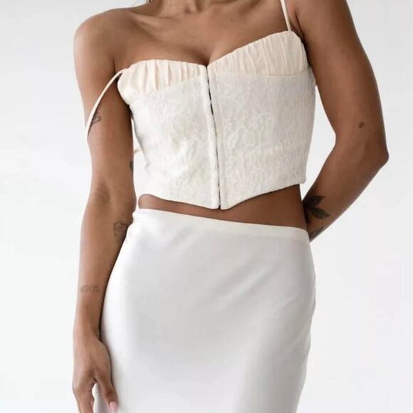 RUMORED Versailles Corset White Ivory Lace Womens Size 8 - Picture 3 of 10